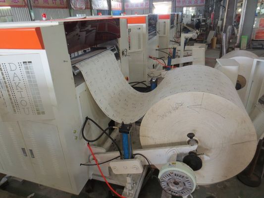 380 V Otomatik Kağıt Rulo Kesme Makinesi 90 ila 140 Kez / Min Tedarikçi